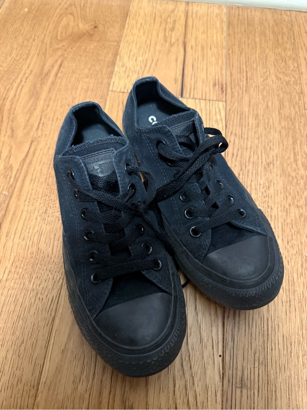Converse Women All Black Low-Top Canvas Sneakers